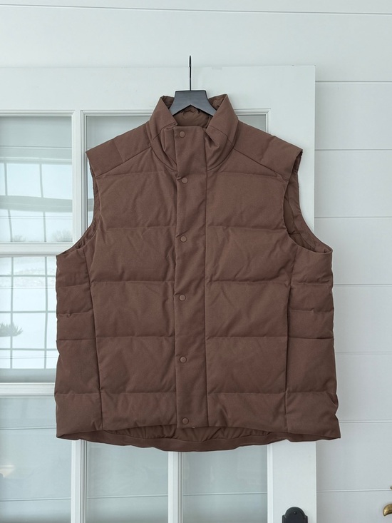 lululemon athletica Other - lululemon athletica Men's Quilted Brown Puffer Vest